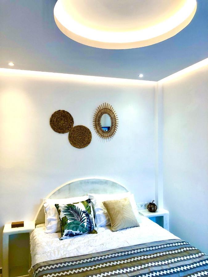 Oldtown Suites Fira Экстерьер фото