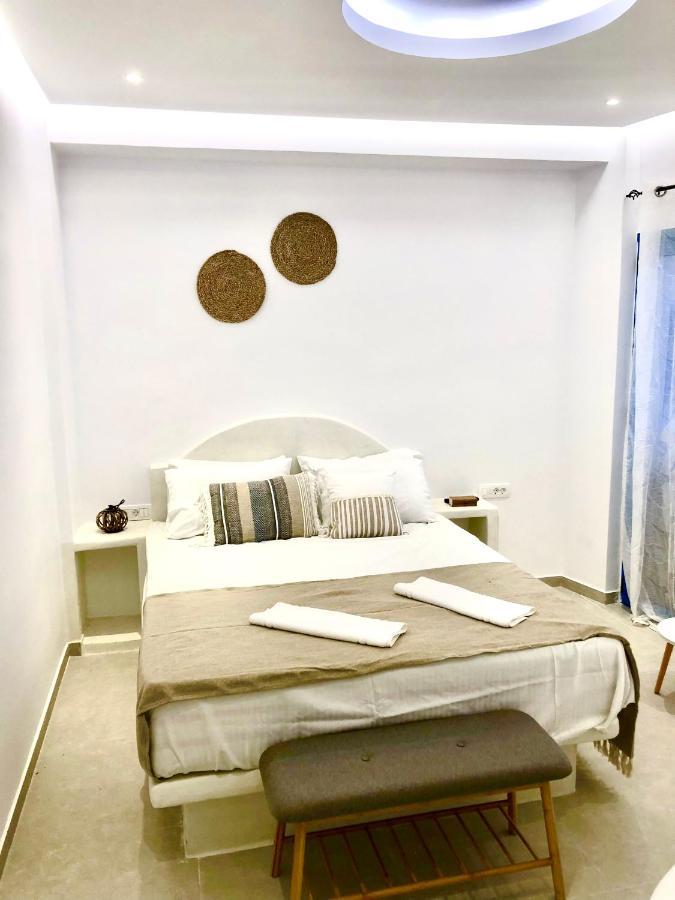 Oldtown Suites Fira Экстерьер фото