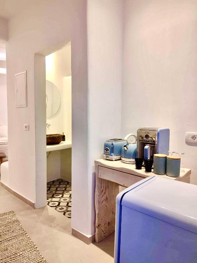 Oldtown Suites Fira Экстерьер фото
